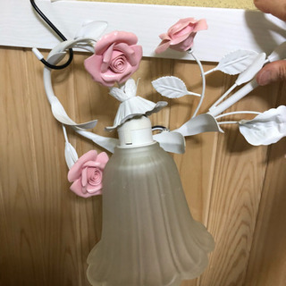薔薇の電灯 未使用　プロフ必読🙇‍♀️の画像