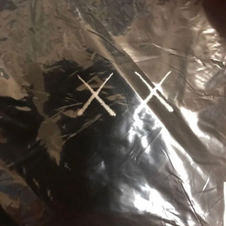 新品未使用 ユニクロ コラボ KAWS カウズ 男女兼用、kidsにも！の画像