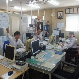 【名古屋港支店】大型トラックドライバー（鉄骨・鉄筋・機械・鋼材・制御盤等）の画像