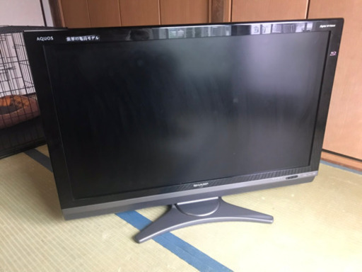 大型テレビ