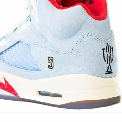 【世界限定7000足】エア ジョーダン5  trophy room ice blue