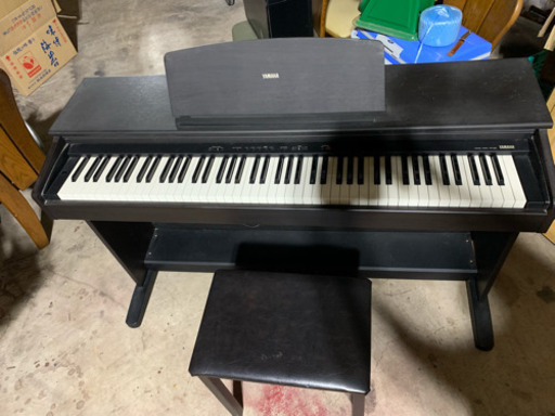鍵盤楽器、ピアノ YAMAHA DIGITAL PIANO