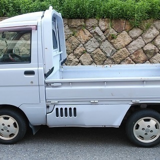 超希少車　整備済み検査2年付き諸費用コミコミ　ハイゼットトラックＩＳラベンダーＡＴ　コメントお読みください。の画像