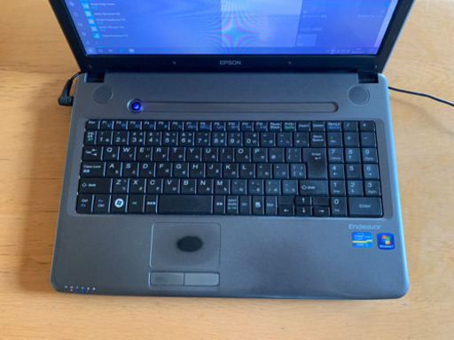 訳アリ大特価　EPSON NY3200S win10 64bit Core i5搭載　HDD500GB　見かけを気にしない方には朗報です！ 訳アリ大特価 EPSON NY3200S win10 64bit Core i5搭載 HDD500GB 見かけ