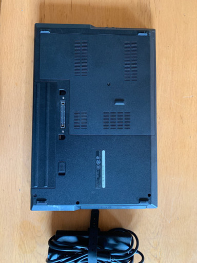 (お取引中）おとく！特価！新品SSD搭載！DEll latitude E5510 WIN10 pro64bit 正規認証済ACアダプタ