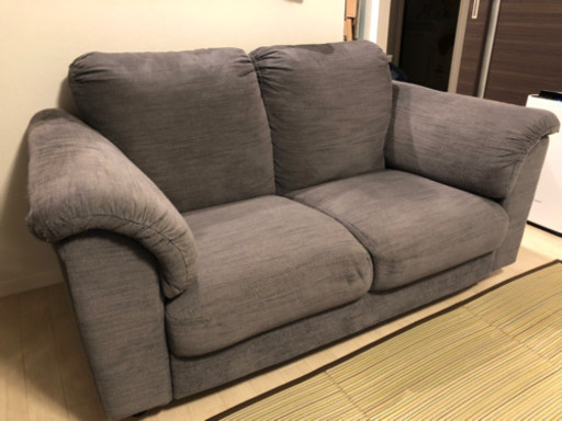 IKEA 2人掛けソファ