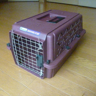 【値下げしました】新品同様 犬のケージ　PETMATE KENNEL