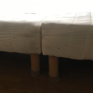 ラクラク運搬！分割式 足つきスプリングマットレスの画像