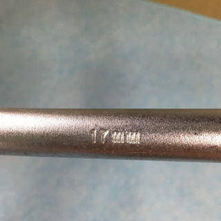 レンチ、タイヤ交換にの画像