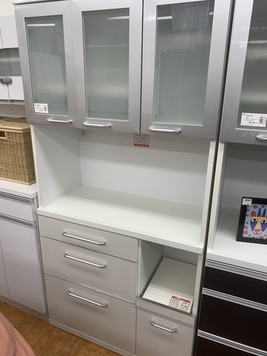 三枚扉食器棚 上部コンセント不良