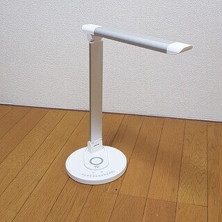 TaoTronics LED デスクライト 高速ワイヤレス充電対...