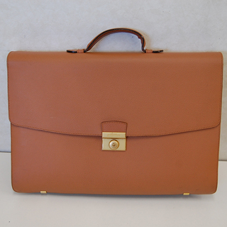 GIVENCHY/ジバンシィ ブリーフケース 書類かばん B4サイズ用紙対応