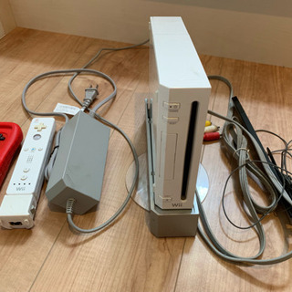 【受付終了】Wii本体、Wii fit