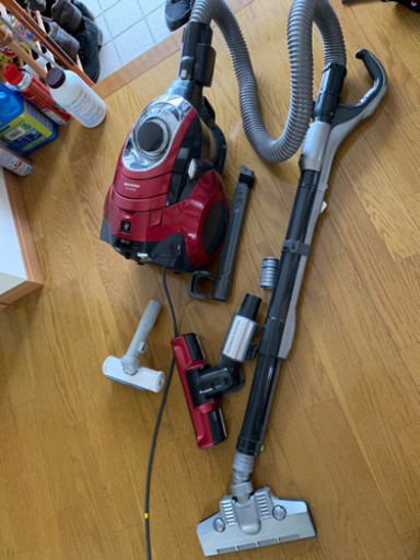 SHARP サイクロ掃除機譲ります