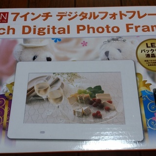 7インチデジタルフォトフレーム【KEIAN製(KDPF7032HM)】ほぼ未使用の画像