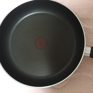 T-fal ティファールのフライパン 27cmの画像