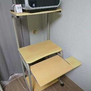 中古パソコンラック