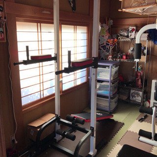 トレーニングマシン