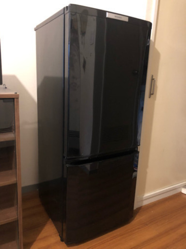 三菱MITSUBISHI　 2ドア冷蔵庫 146L MR-P15T-B 2012年製