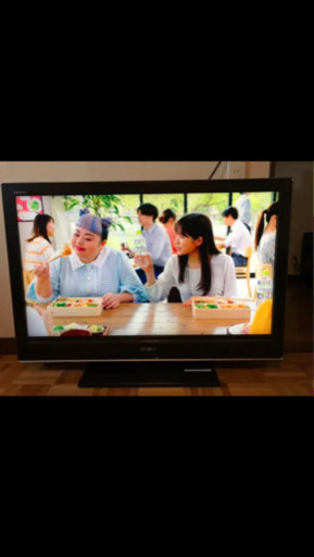 TV 40インチ