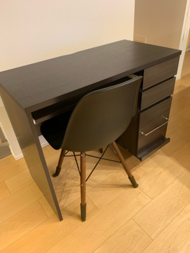 オシャレなPCデスク【美品・コンパクト】