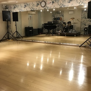 インストラクター（ヒップホップ）募集