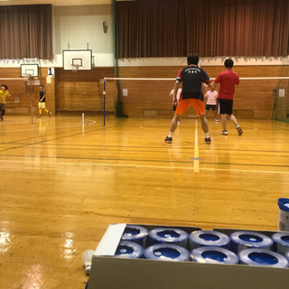 只今お休み中のバドミントンクラブです（連絡用）