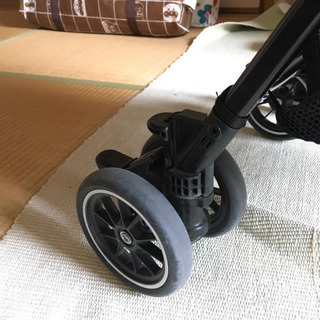 ベビーカー lovecity スイクル4CASの画像