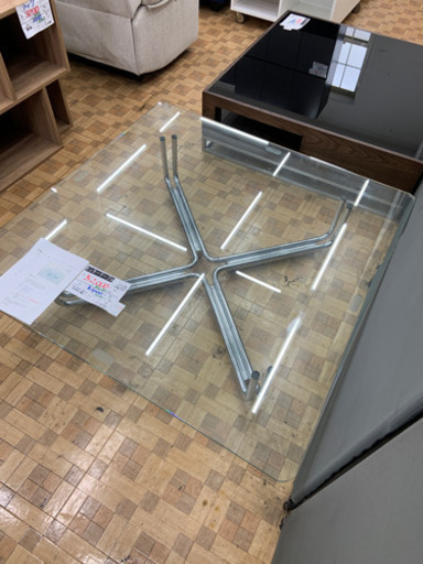 値引き！！【デザイン家具・ジャンブランコ・フラッティーニ】 センターテーブル 130×130  天板厚み15mm カッシーナ 実売価格