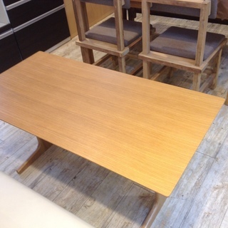 無印良品 リビングでもダイニングでも使えるテーブル オーク材 中古品