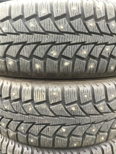 格安 185/65R15 スパイクタイヤ 4本セット