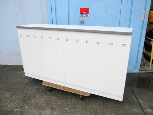 受付カウンター　ホワイト　W1800　生興製