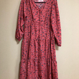 花柄マキシワンピース