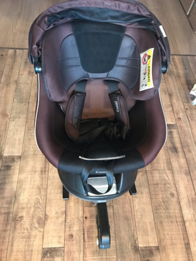 【チャイルドシート美品】コンビ ホワイトレーベル ネルーム ISOFIX エッグショック NE-670