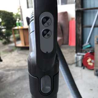 ダイソン キャニスター型クリーナー DC26 ジャンク品の画像