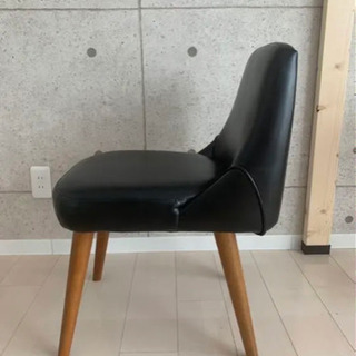 ウニコ 椅子 一脚