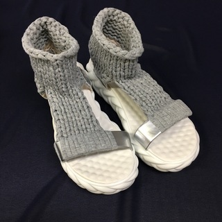 【お買い得！】Ｂ品オシャレさん必見！！編み編みサンダルの画像