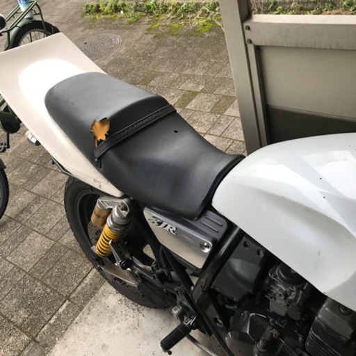 バイク XJR