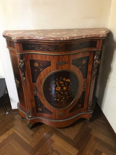 アンティーク風 収納棚