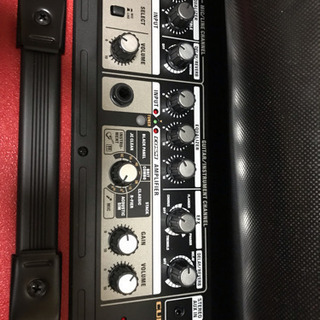 Roland CUBE 足元 スピーカーの画像