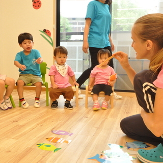 幼稚園送迎バスドライバー募集！英語が話せなくても大丈夫です★の画像