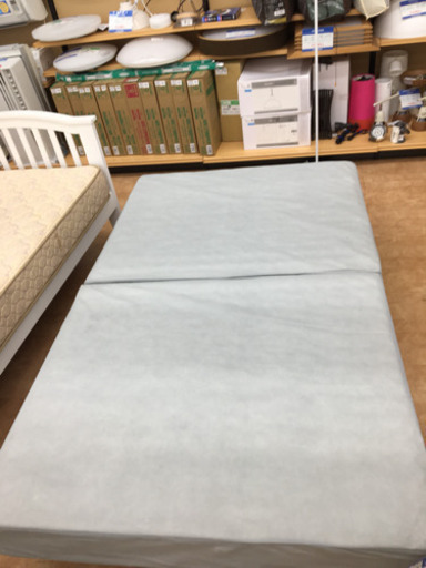 【トレファク摂津店 店頭限定】 ニトリのセミダブル脚付マットレス入荷致しました！