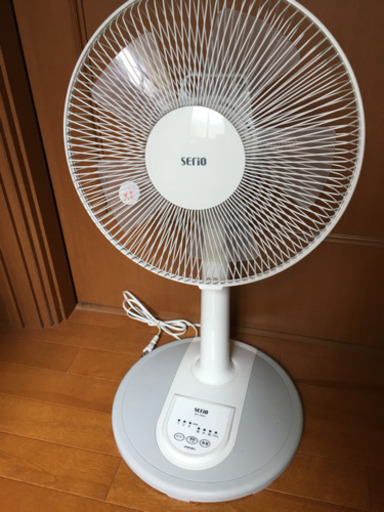 扇風機  去年の １シーズンのみ使用