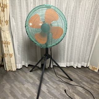 業務用扇風機の画像