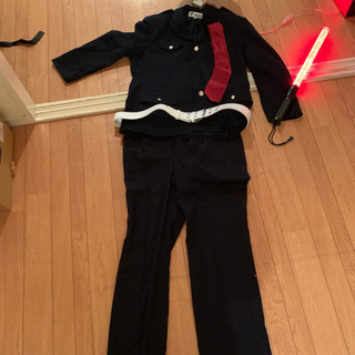 引っ越しの為、警備員コスプレセット無料でお譲りいたします。※心斎...