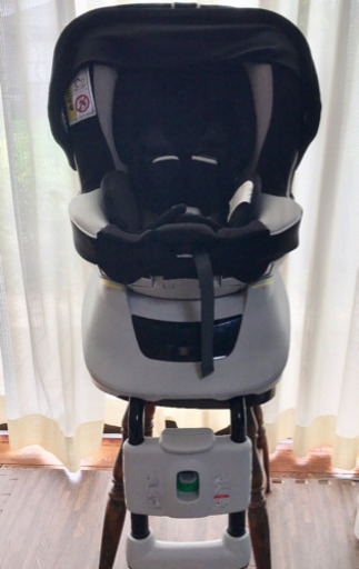 回転式 チャイルドシート  エールべべ クルットNT プレミアム ブラック