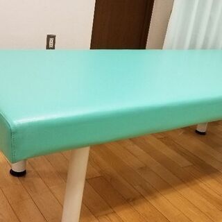 治療ベッド