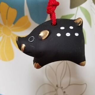 いのしし　鈴？　置物？キーホルダーの画像