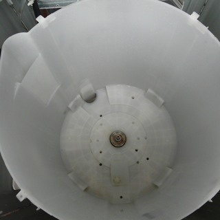 東芝5.0k洗濯機　AW-305W 2013年製の画像