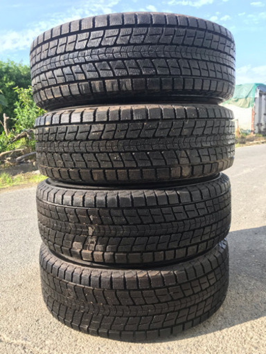 社外ホイール4本セット rozest 16x6.5J ET40 5X114.3 215/65R16　DUNLOP WINTERMAXX